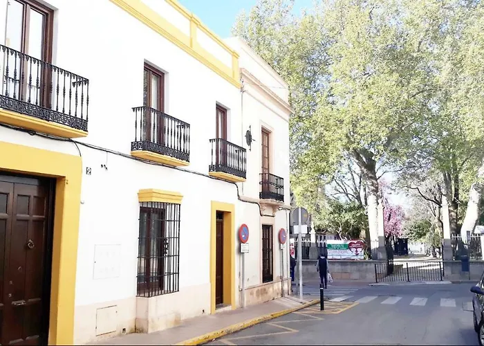 Puerta Alameda Suites